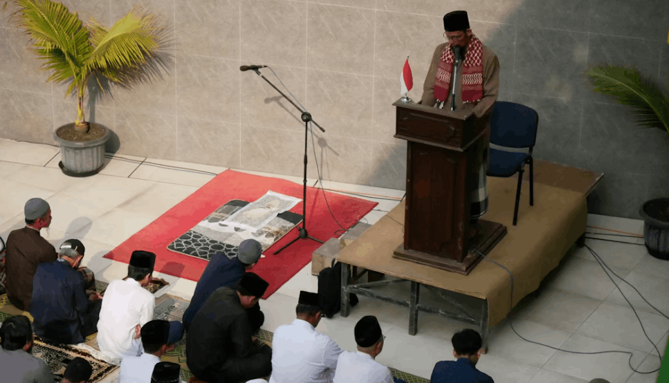 Pidato Bahasa Arab tentang Menghargai Waktu